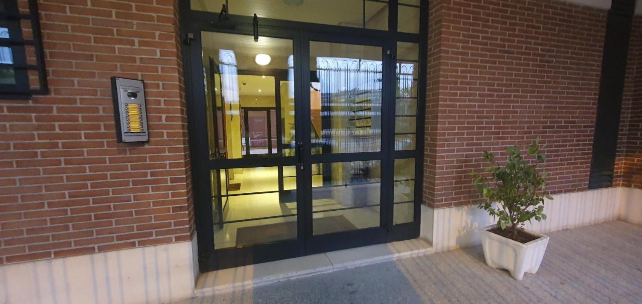 Rooms Suite Planetario Madrid Exterior photo